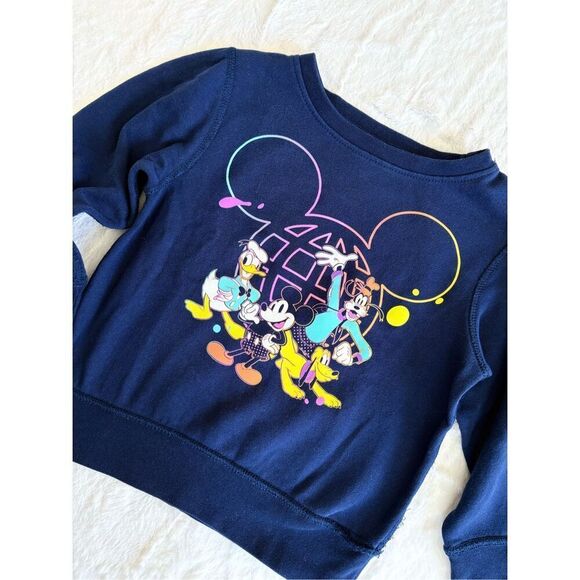 Disney Epcot Sweater Size XS - Picture 1 of 5